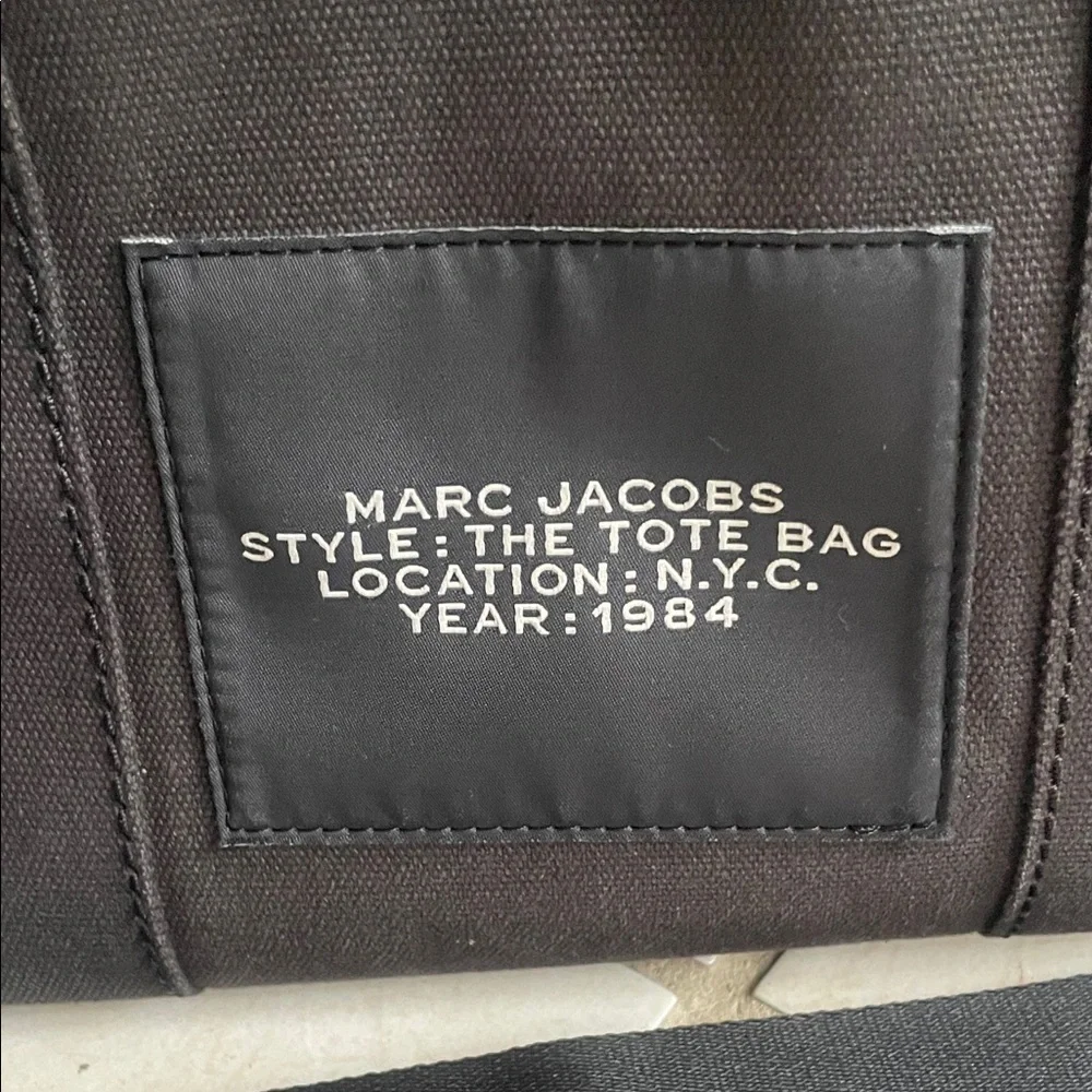 Marc Jacobs Black Canvas 'The Tote Bag' with White Logo - Picture 5 of 12